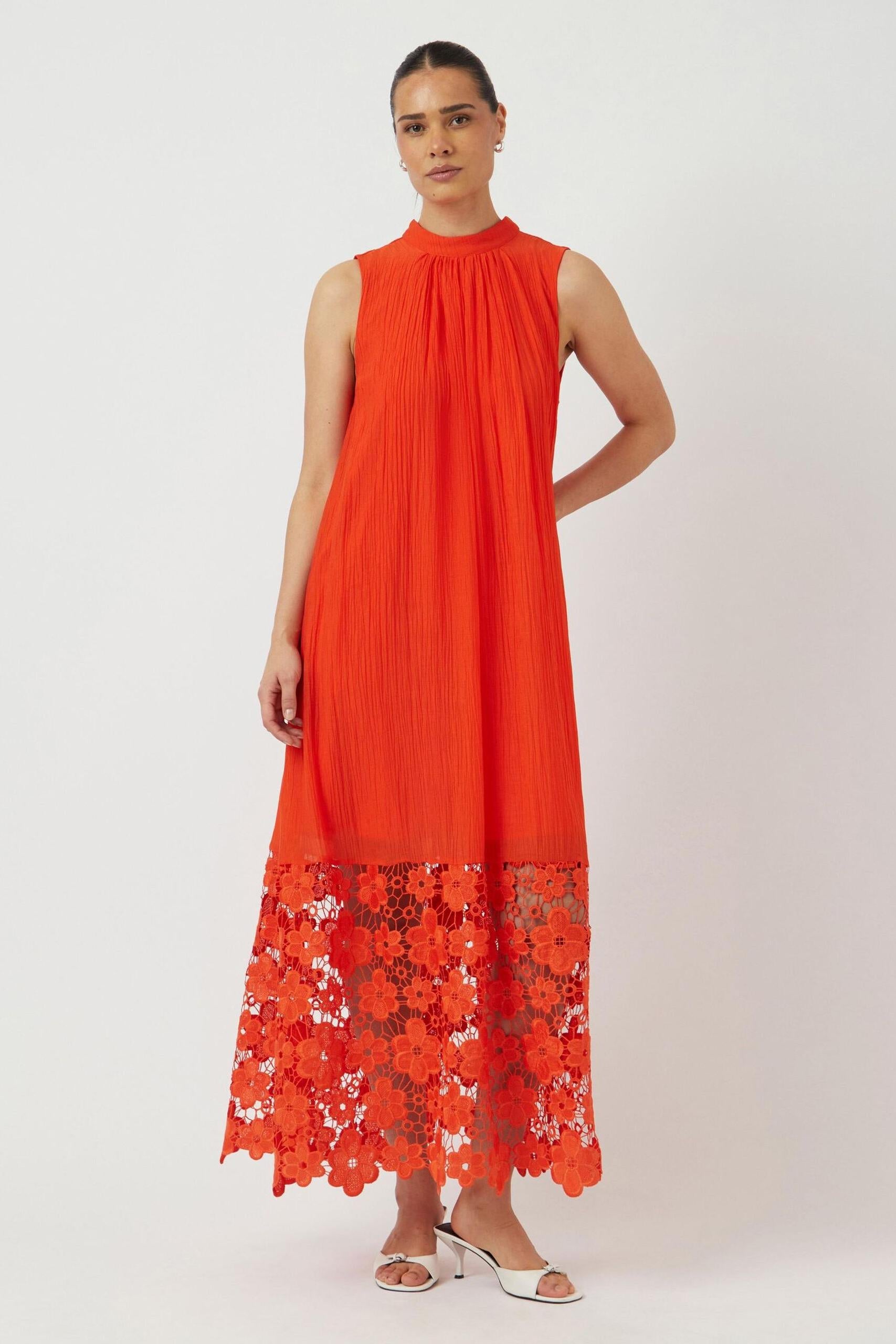 FLUTTER Midi Dress