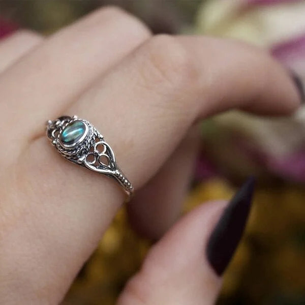 Rainbow shell filigree design ring