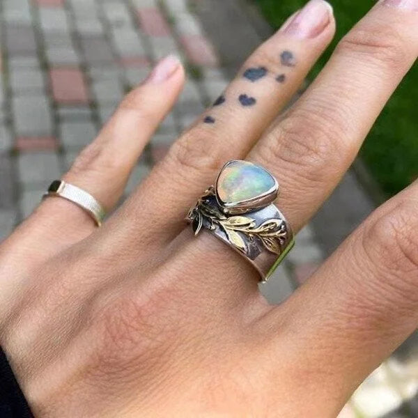 Leaf geometric opal ring