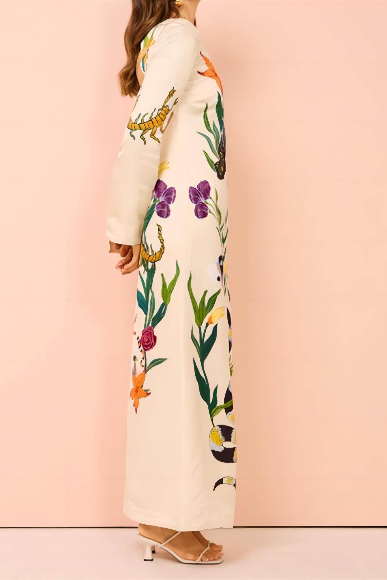 Flirtatious Print Backless Dress