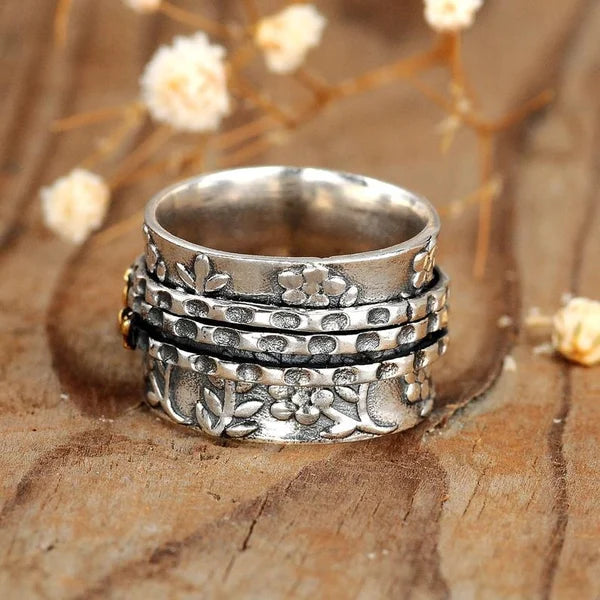 Little bee flower ring