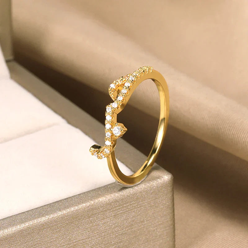 Luxury zirconia ring