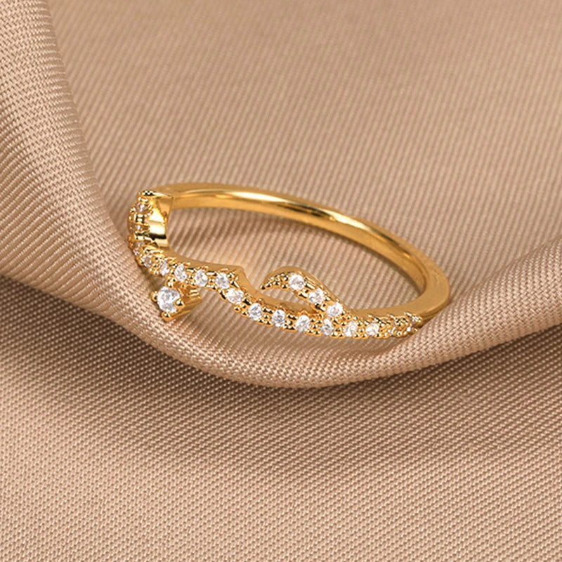 Luxury zirconia ring