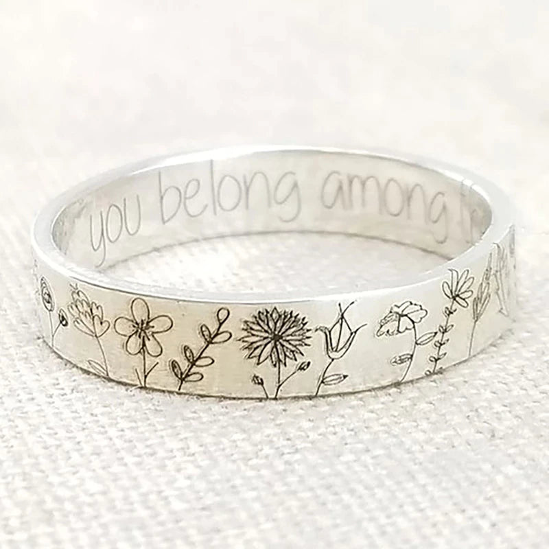 Vintage sculpted floral ring