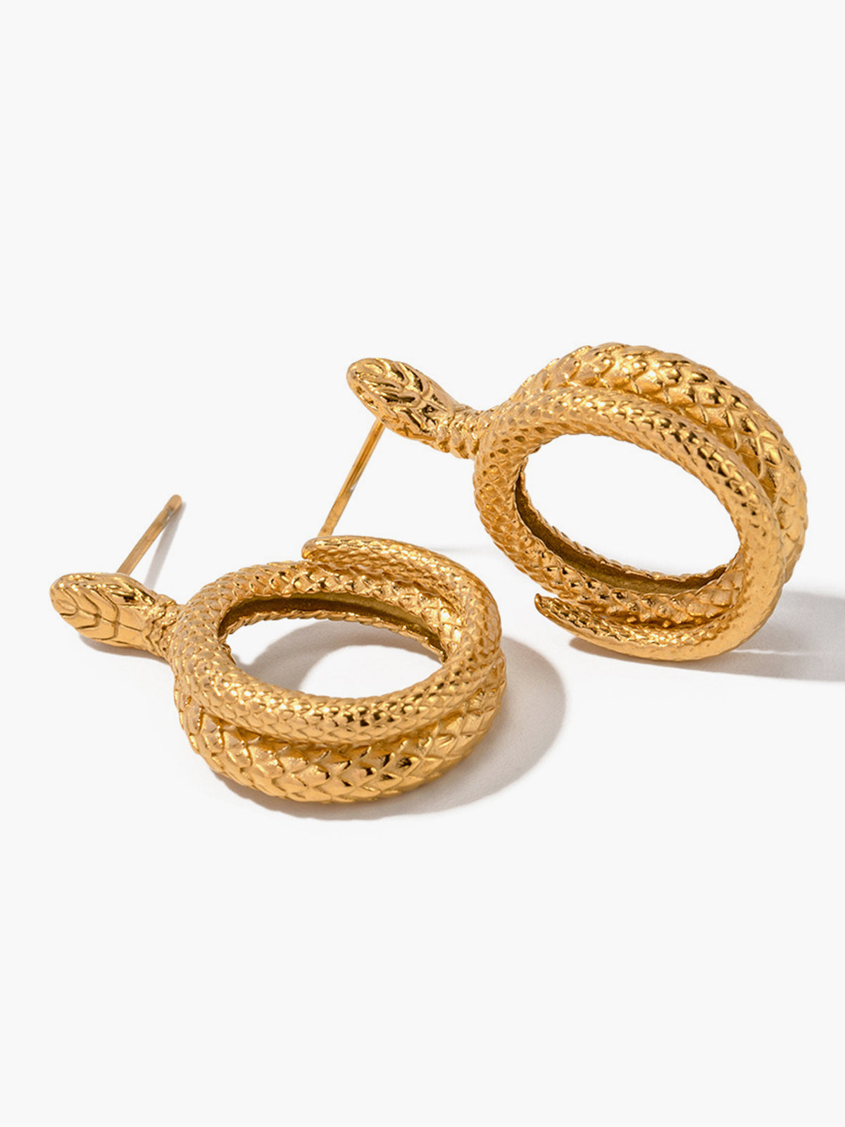 Pua - snake shape earrings