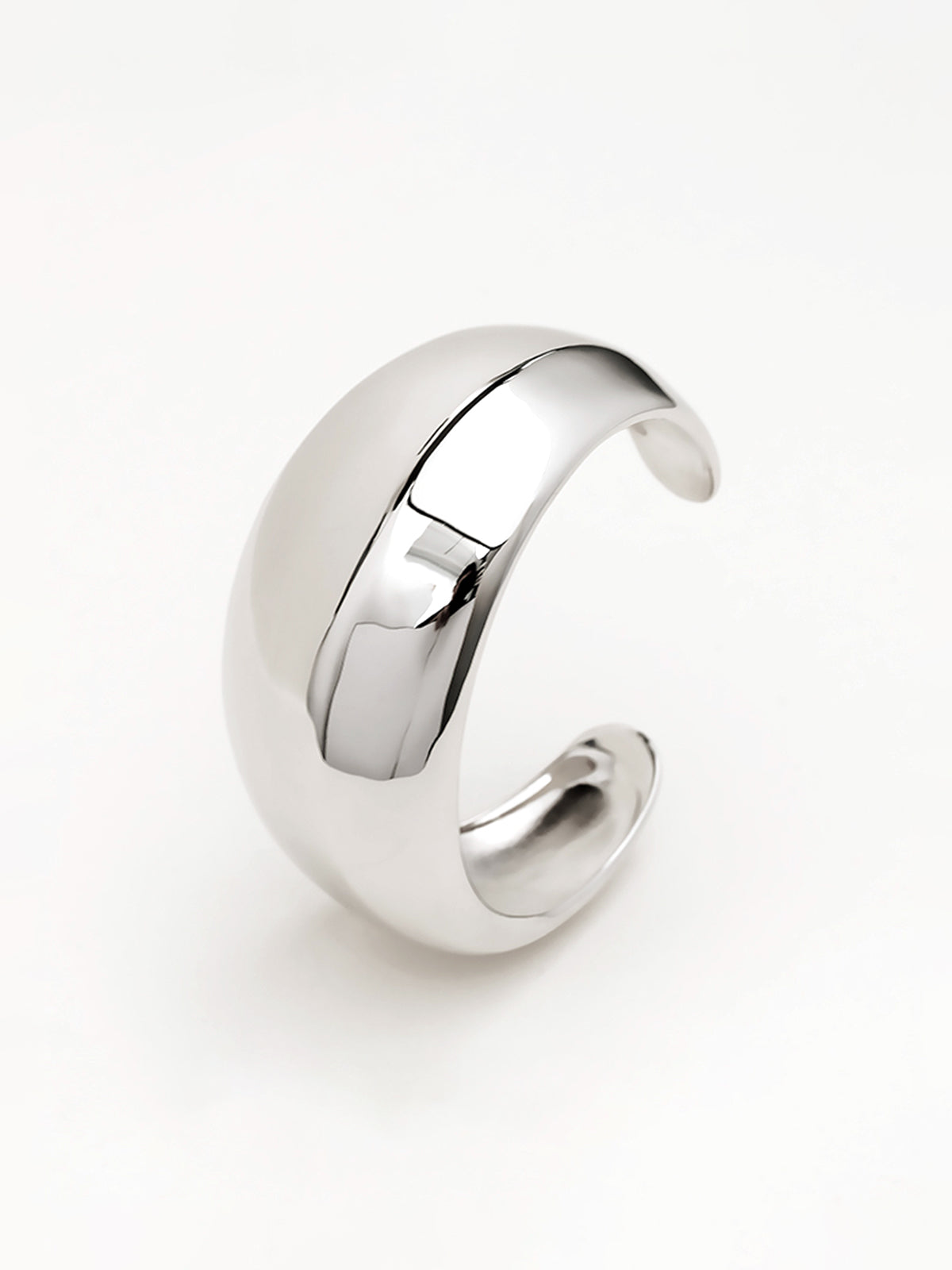 Nani - shiny plain ring style bracelet