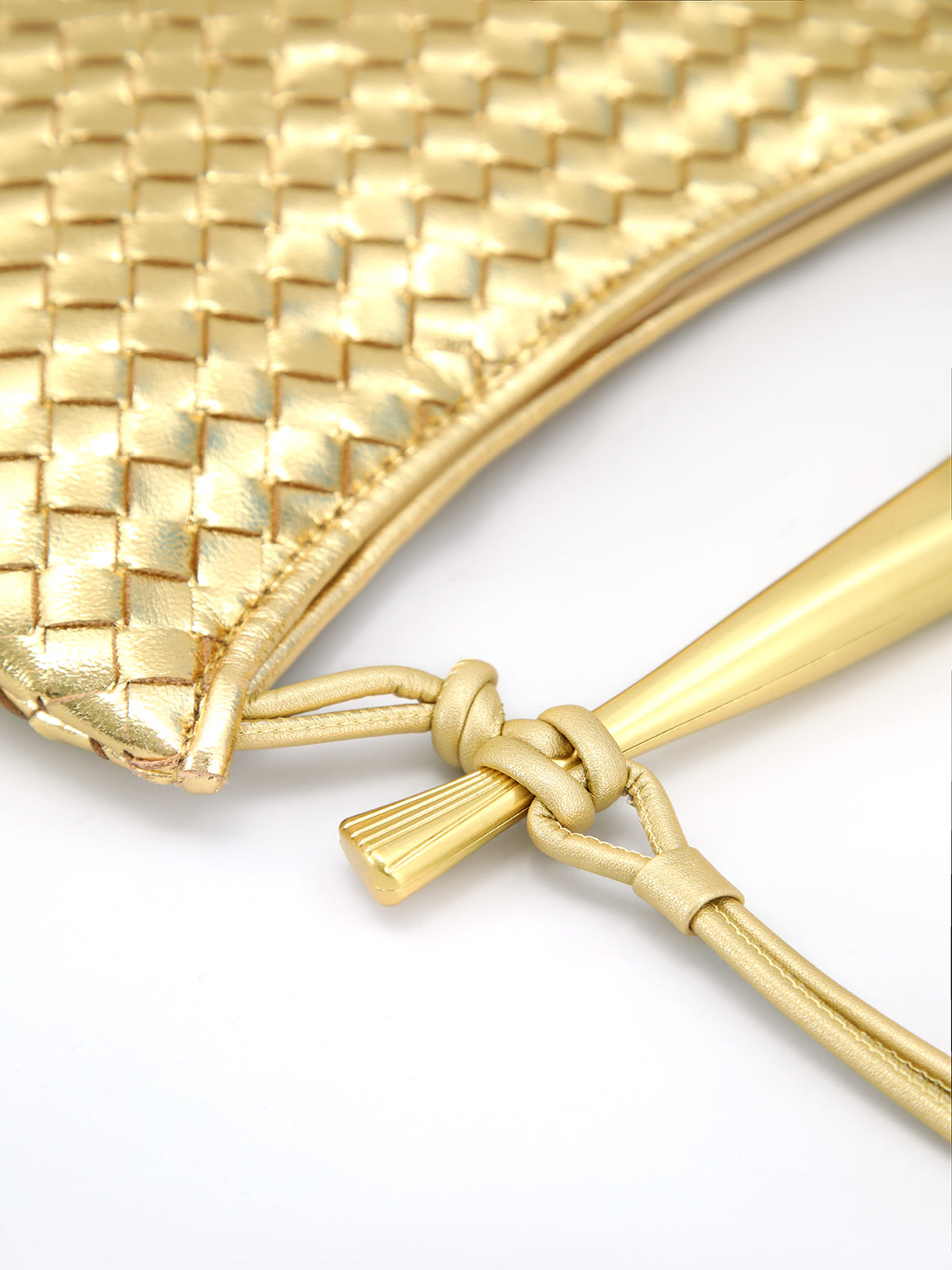 Mahina -  metallic woven bag