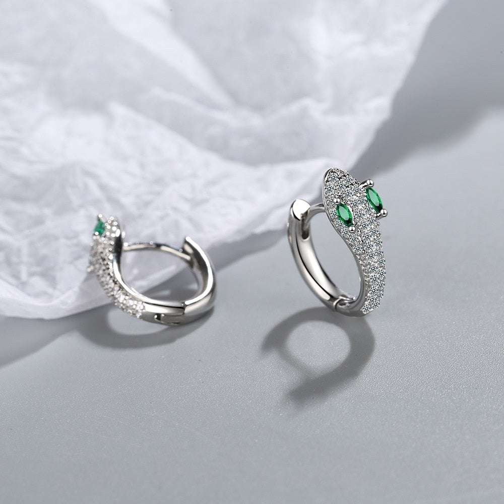 Timeless elegance snake earrings
