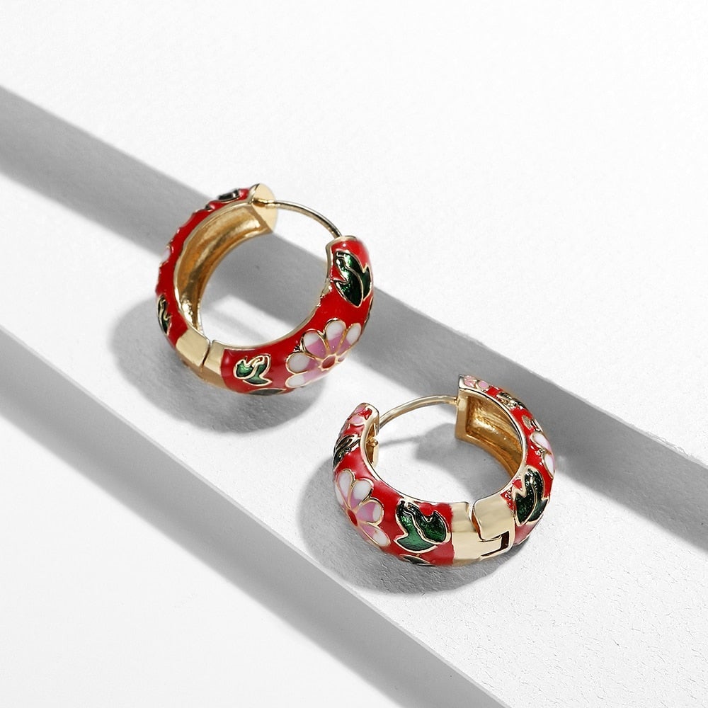 Luxurious floral adjustable rings