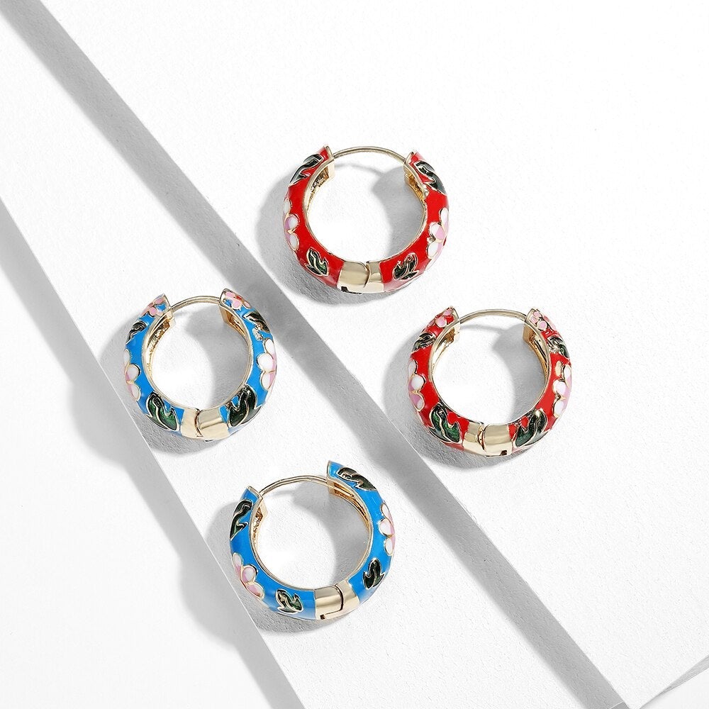 Luxurious floral adjustable rings