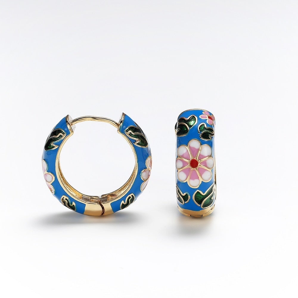 Luxurious floral adjustable rings