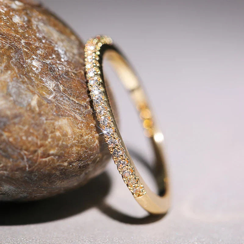 Minimalist zirconia ring