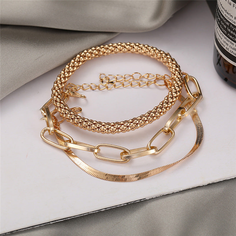 Women's Chain Bracelet - Thick Link Design - Elegant & Modern - Versatile Fashion Accessory