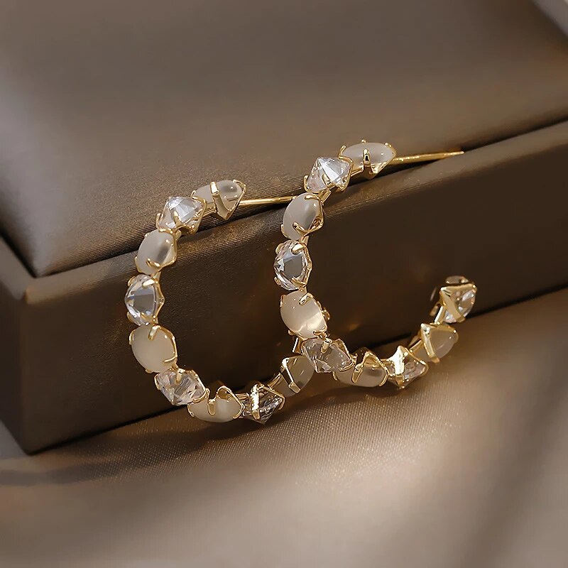 Luxury opal and zirconia earrings