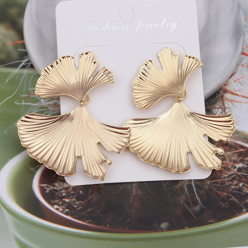 Petal earrings