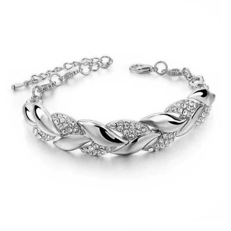 Ambern™ Crystal Leaf Bracelet – Subtle Shine, Everyday Grace