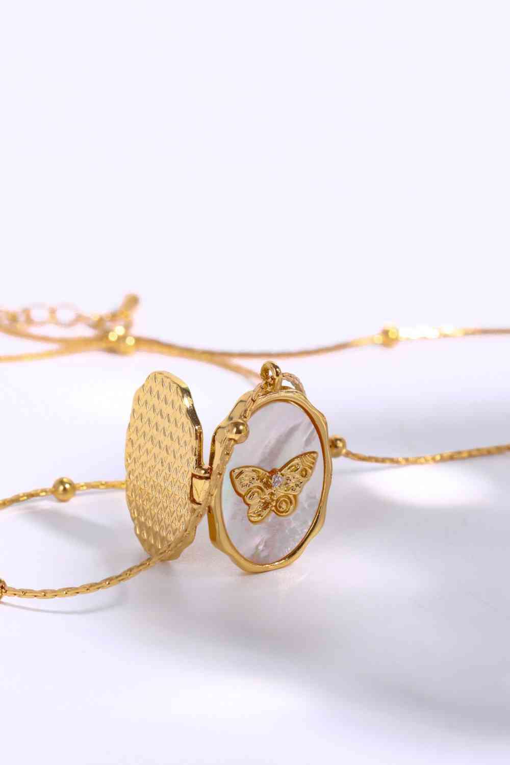 Women’s Pendant Necklace – Butterfly Locket – Sparkling Stones – Iridescent Finish