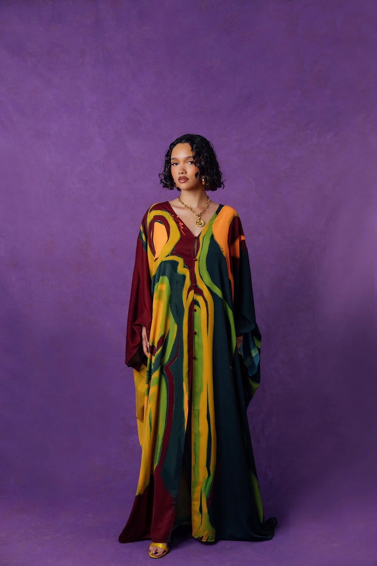 Rabi Abstract Printed Satin Kaftan - Burgundy