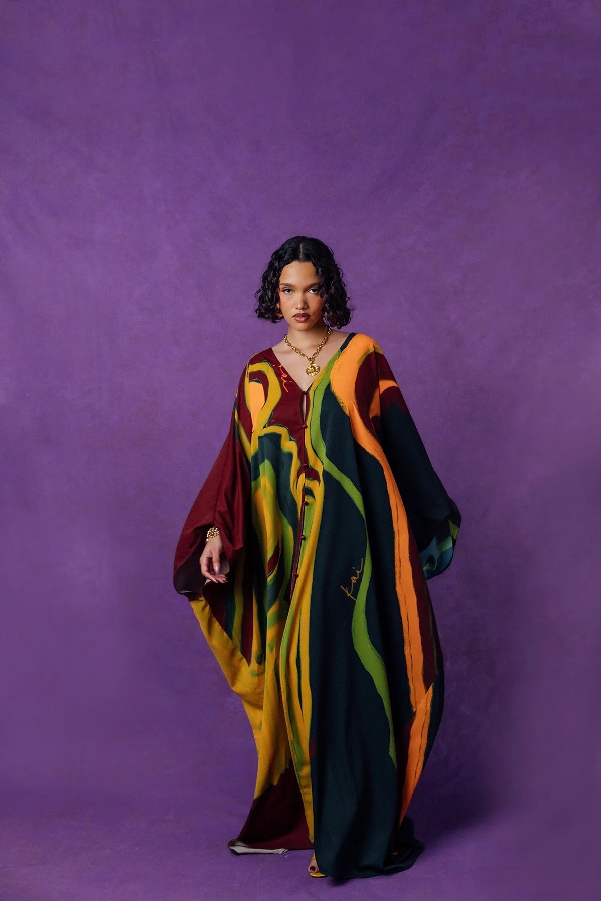 Rabi Abstract Printed Satin Kaftan - Burgundy