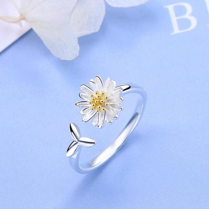 Radiant sunflower adjustable ring